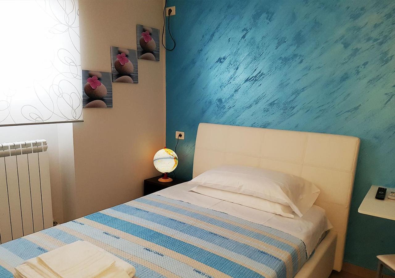Cristal Rooms Placência Exterior foto